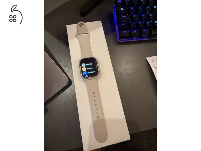 Apple Watch Series 9 41mm GPS Starlight