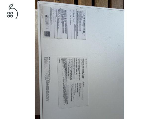 MacBook Air (2019) eladó