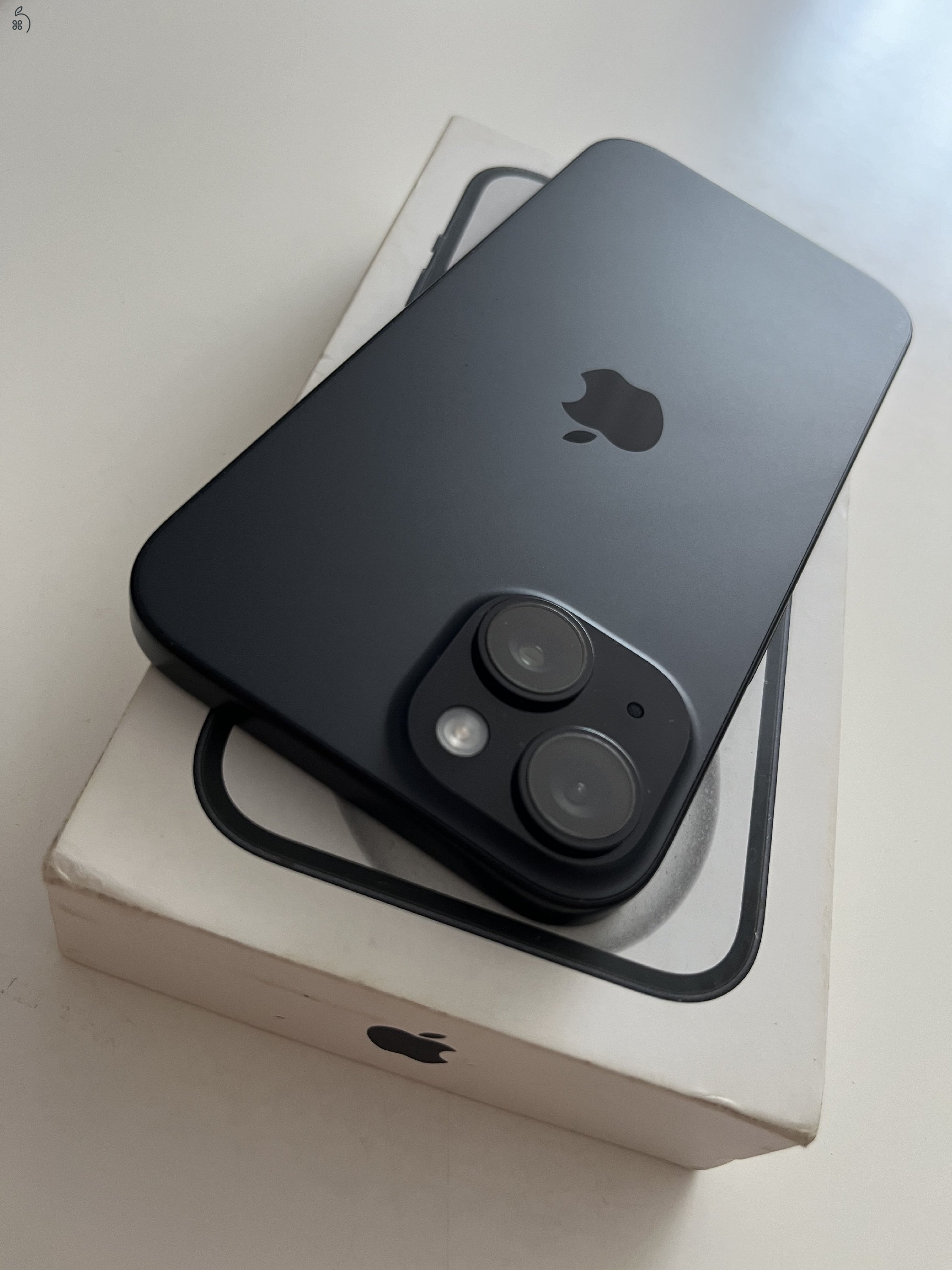 iPhone 15 128GB Apple garancia! Akku 100%!