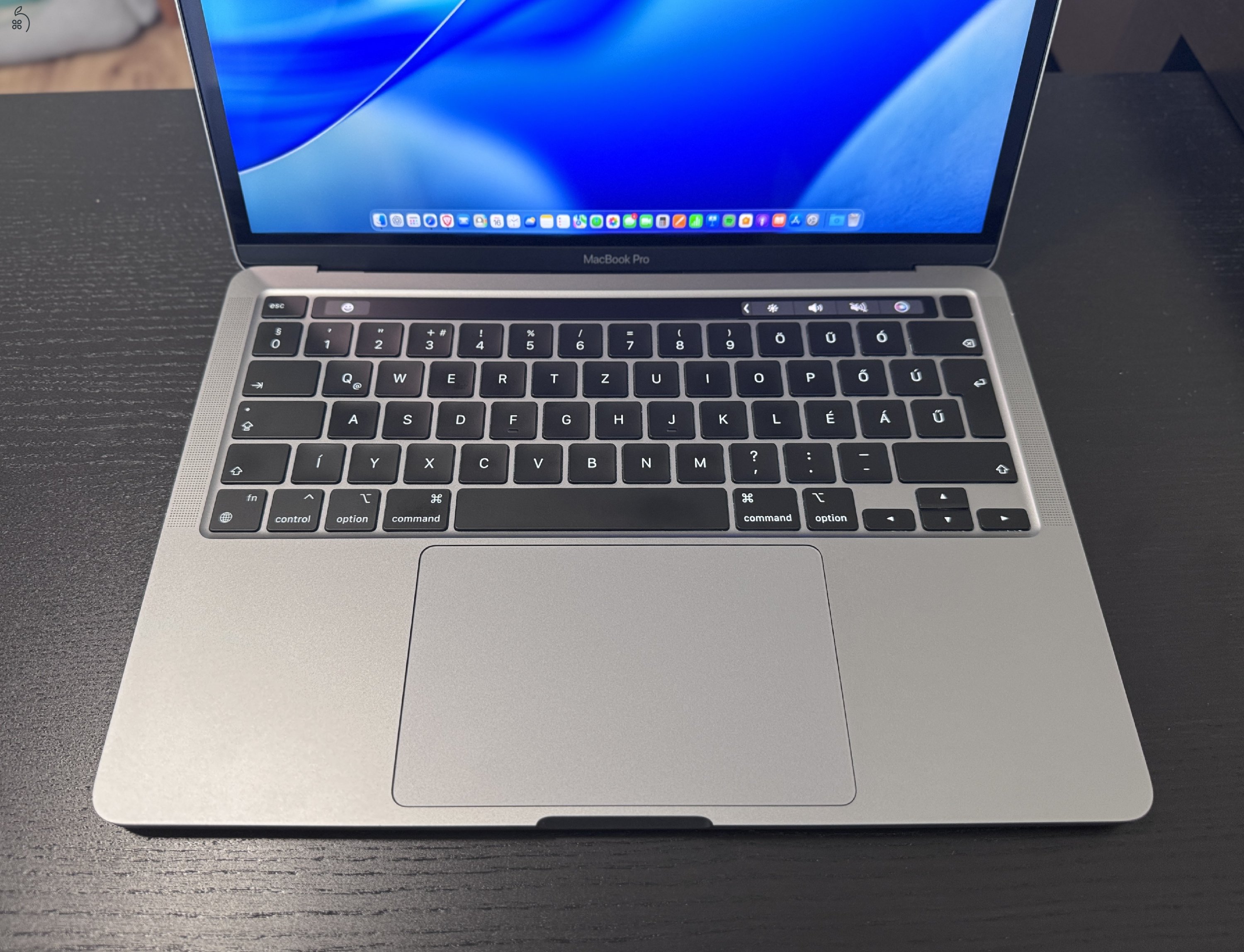 Macbook Pro M1, 2020, 8GB/256GB, Asztroszürke