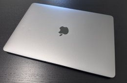 Macbook Pro M1, 2020, 8GB/256GB, Asztroszürke