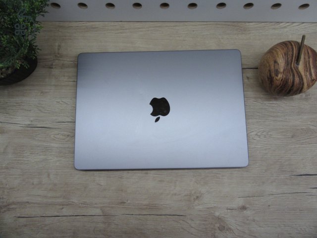  Apple Macbook Pro 14 M1 - 2021 - Használt, megkímélt - 32Gb, 1 Tb SSD 