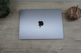  Apple Macbook Pro 14 M1 - 2021 - Használt, megkímélt - 32Gb, 1 Tb SSD 