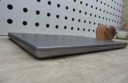 Apple Macbook Pro 14 M1 - 2021 - Használt, karcmentes - 1 Tb SSD