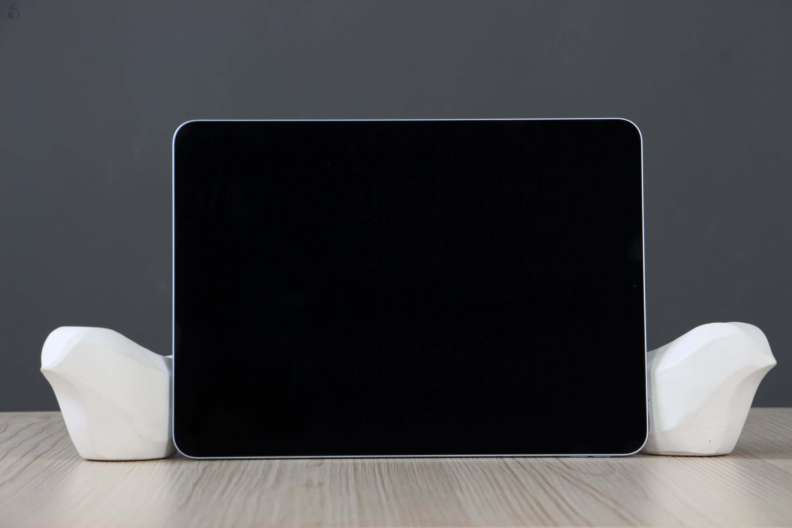 Apple iPad Air 4 64GB WiFi kék C+ US-6838