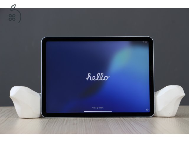 Apple iPad Air 4 64GB WiFi kék C+ US-6838