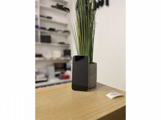 Apple iPhone 14 Pro 128GB Ezüst Használt kártyafüggetlen
