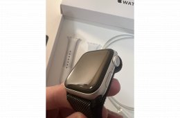 Apple Watch SE 2020 GPS Silver Aluminium  44 mm