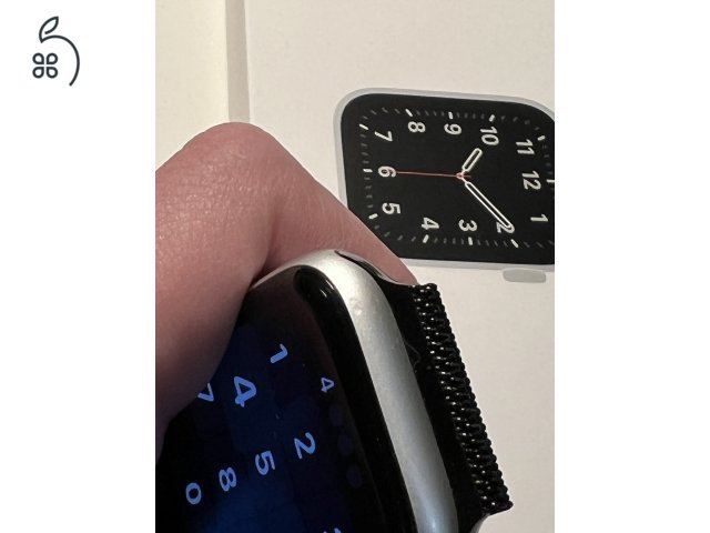 Apple Watch SE 2020 GPS Silver Aluminium  44 mm