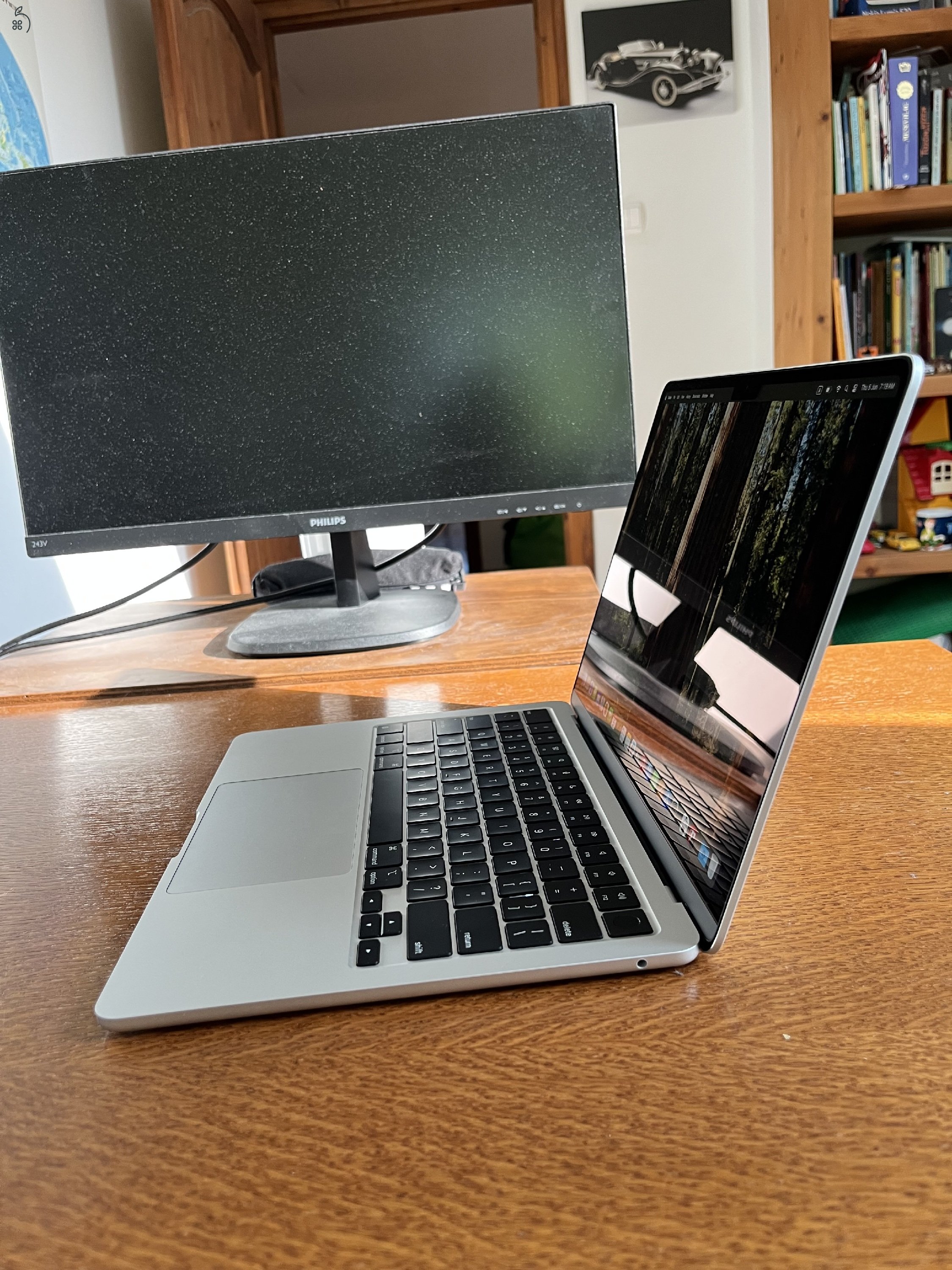 MacBook Air M3 GARANCIÁLIS 16 GB RAM
