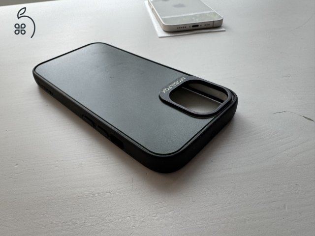 Apple iPhone 14 128Gb karcmentes + ajándék MOBILFOX tok