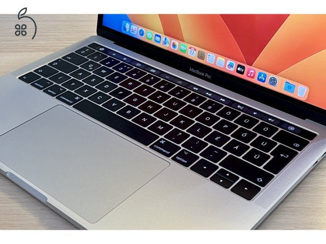 Apple MacBook Pro 13 2017 i5 8GB RAM 512GB SSD 4TB