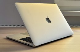 Apple MacBook Pro 13 2017 i5 8GB RAM 512GB SSD 4TB
