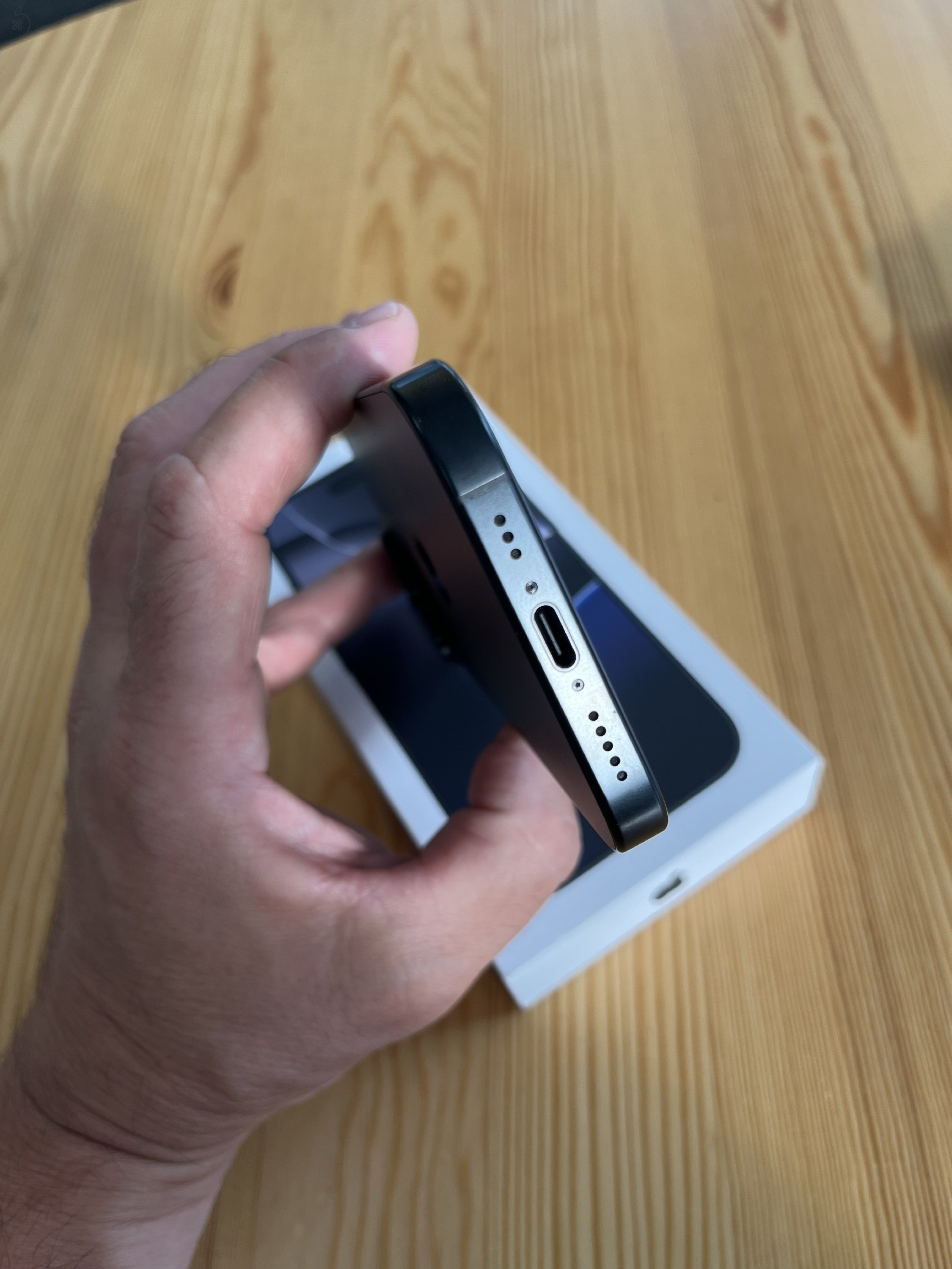 iPhone 16 Pro 128GB Független! Akku 100%!