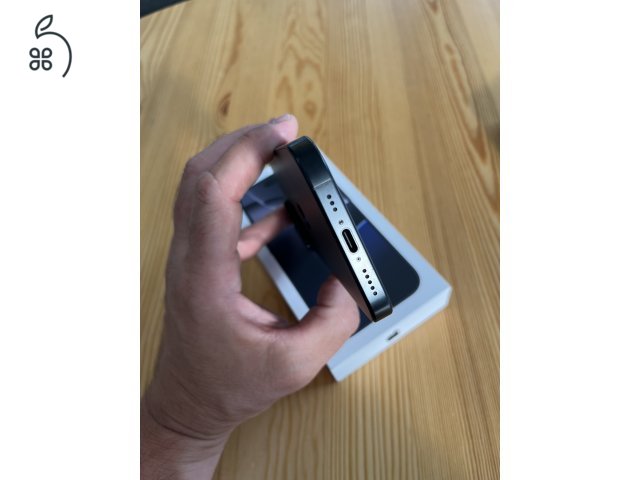 iPhone 16 Pro 128GB Független! Akku 100%!