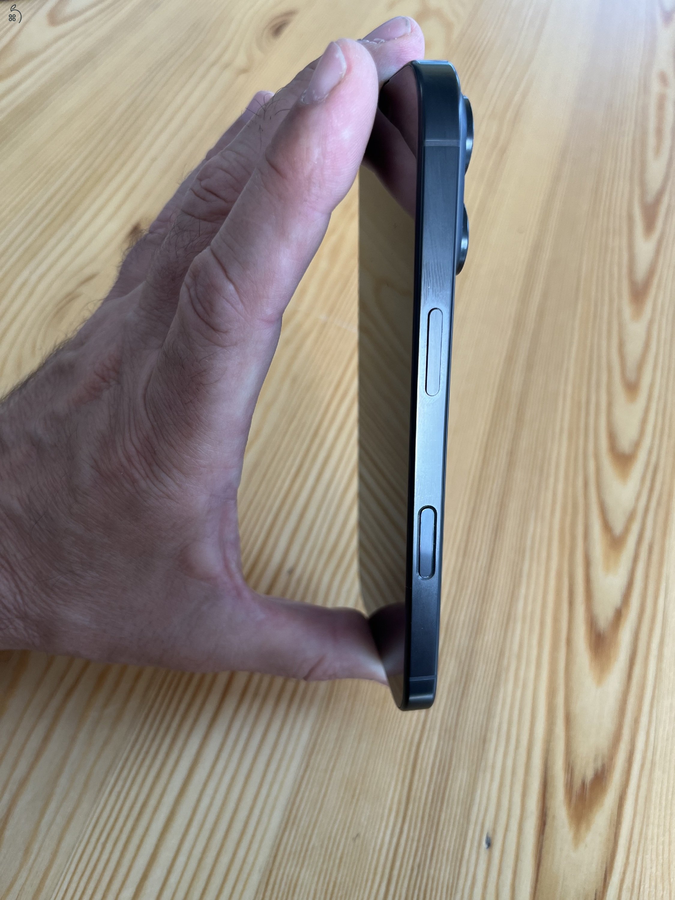 iPhone 16 Pro 128GB Független! Akku 100%!
