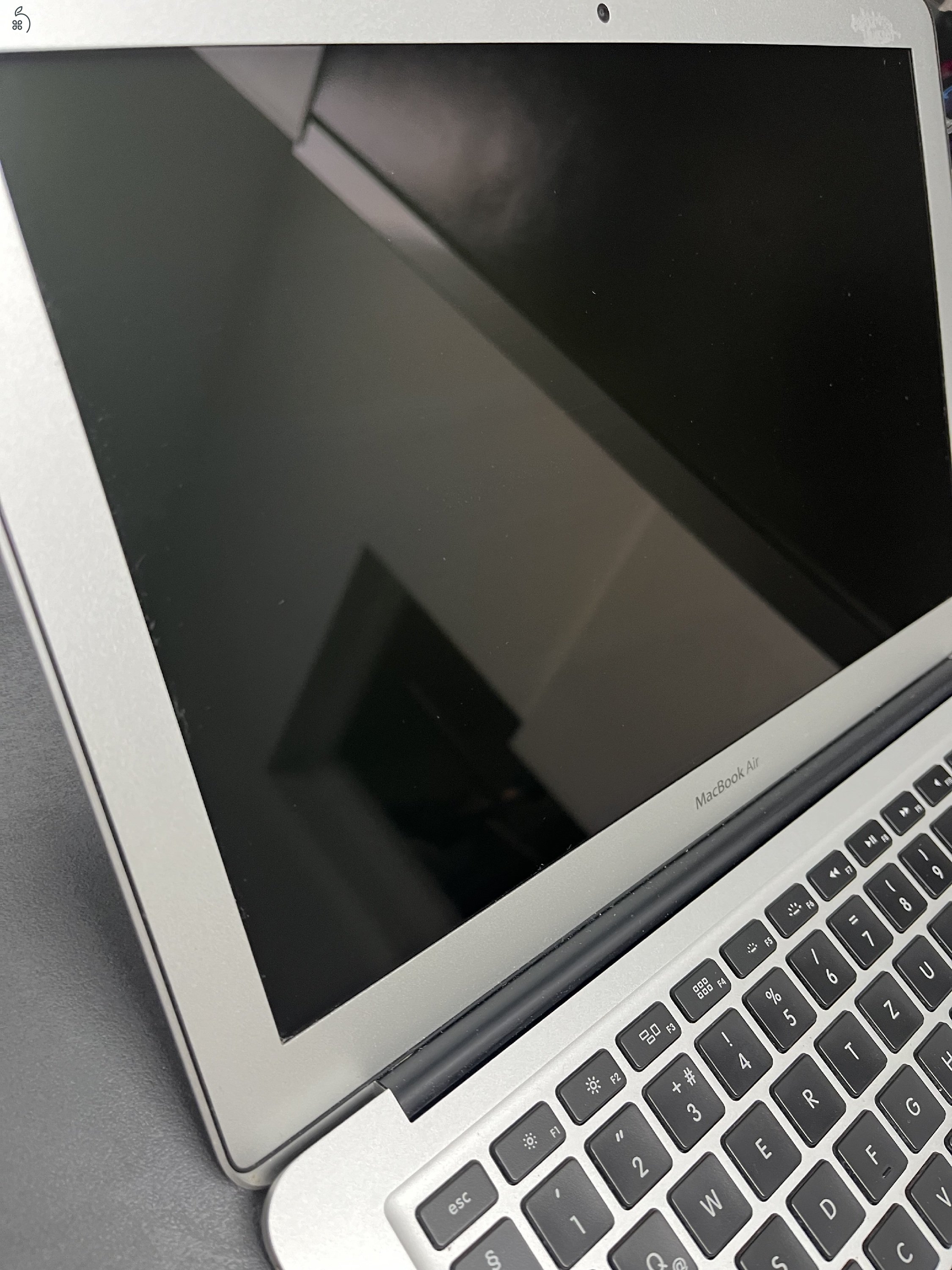Macbook Air 2017 (Magyar billentyűzetes)