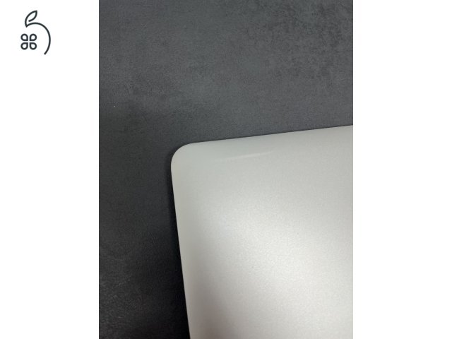 Macbook Air 2017 (Magyar billentyűzetes)