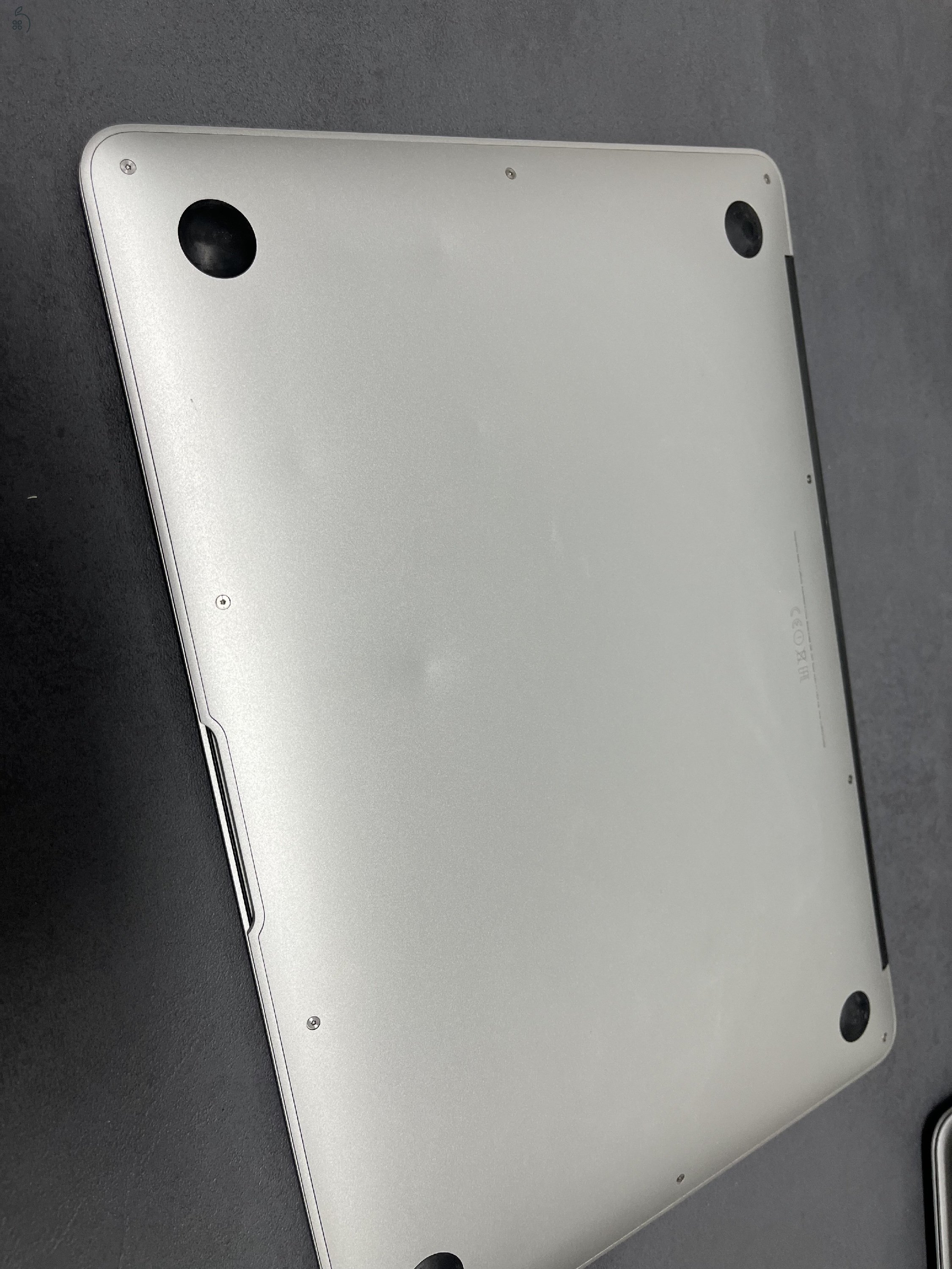 Macbook Air 2015 (Magyar billentyűzettel)