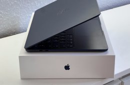 Hibátlan MacBook Air 2022 13 M2 256GB 2 ÉV Garanciával Számlával Aksi 100%
