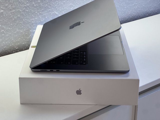 Hibátlan MacBook Air 2022 15 M2 256GB 2 ÉV Garanciával Számlával Aksi 99%