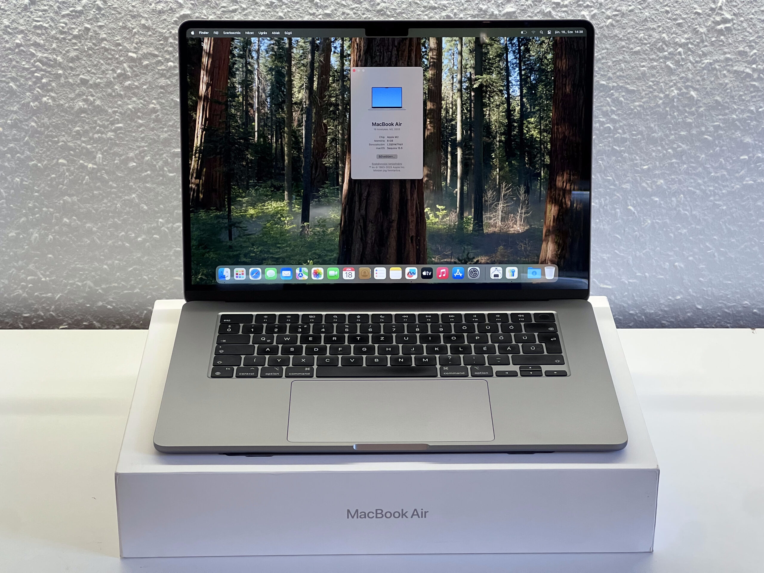 Hibátlan MacBook Air 2022 15 M2 256GB 2 ÉV Garanciával Számlával Aksi 99%