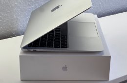 MacBook Air 2020 13 M1 512GB 2 ÉV Garanciával Számlával