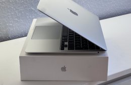MacBook Air 2020 13 M1 512GB 2 ÉV Garanciával Számlával
