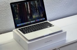 Hibátlan MacBook Pro 2020 13 M1 256GB 2 ÉV Garanciával Számlával