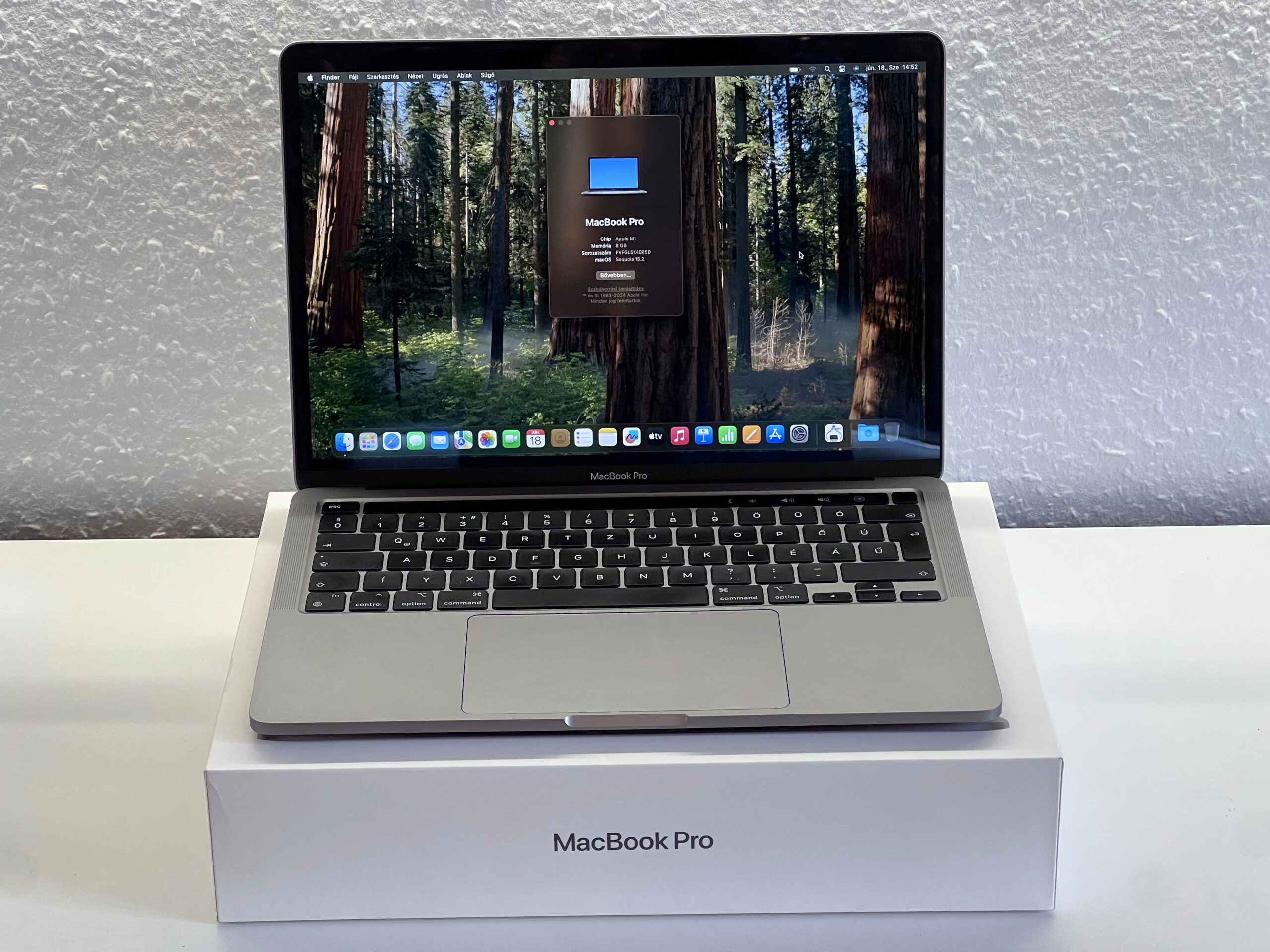 Hibátlan MacBook Pro 2020 13 M1 256GB 2 ÉV Garanciával Számlával Aksi 92%
