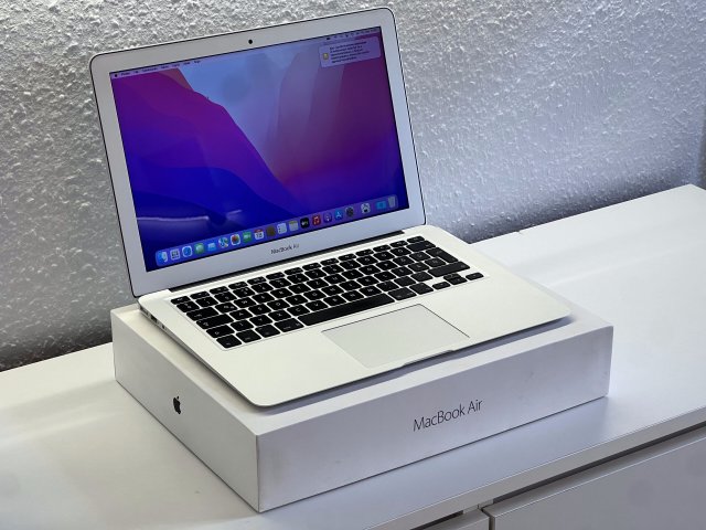 Hibátlan MacBook Air 2017 13 128GB 2 ÉV Garanciával Számlával