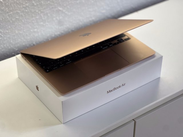 Hibátlan MacBook Air 2020 13 M1 256GB 2 ÉV Garanciával Számlával