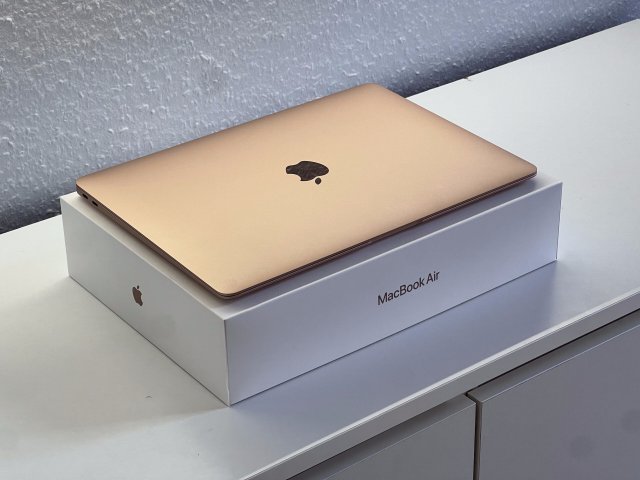 Hibátlan MacBook Air 2020 13 M1 256GB 2 ÉV Garanciával Számlával