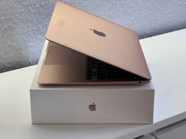 Hibátlan MacBook Air 2020 13 M1 256GB 2 ÉV Garanciával Számlával