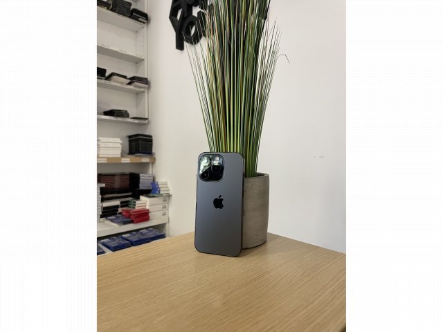 Apple iPhone 14 Pro  256GB Asztrofekete Használt kártyafüggetlen