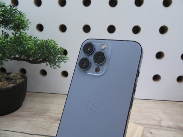 Apple iPhone 13 Pro - Blue - Használt, karcmentes
