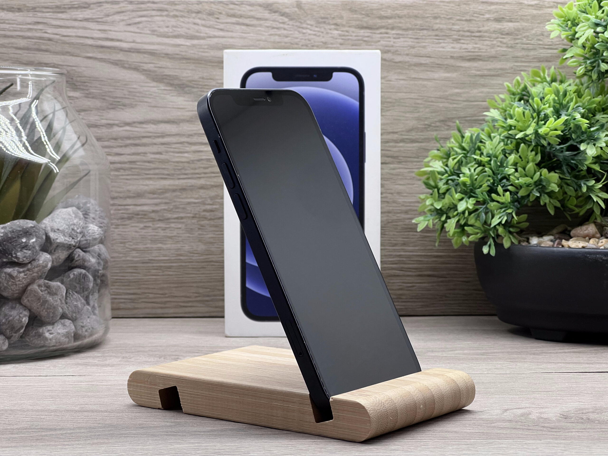 iPhone 12 Black 128GB 2 ÉV Garanciával Számlával
