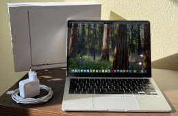 Használt 2022-es MacBook Air 13 - M2-es processzor, 8GB RAM, 256GB SSD