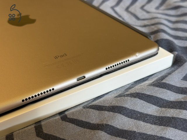 Használt iPad Pro 10.”5 cellular - 64GB + Apple Smart Keyboard + Apple Smart Cover