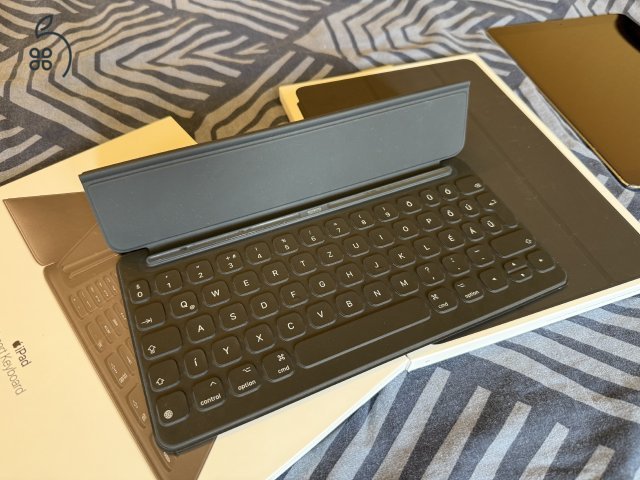 Használt iPad Pro 10.”5 cellular - 64GB + Apple Smart Keyboard + Apple Smart Cover