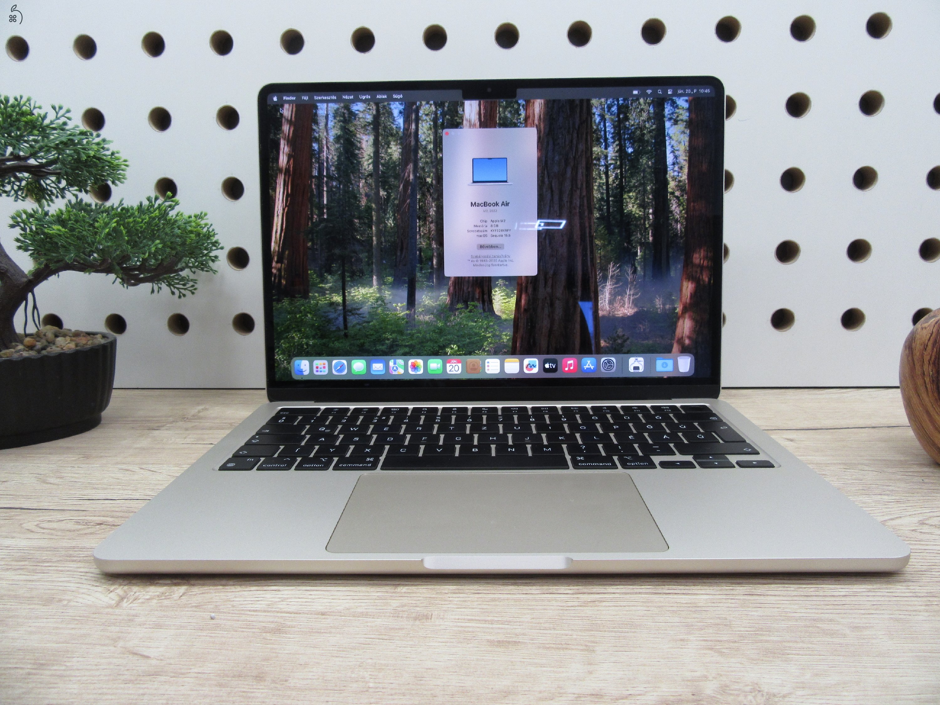 Apple Macbook Air 13 M2 - 2022 - Használt, karcmentes
