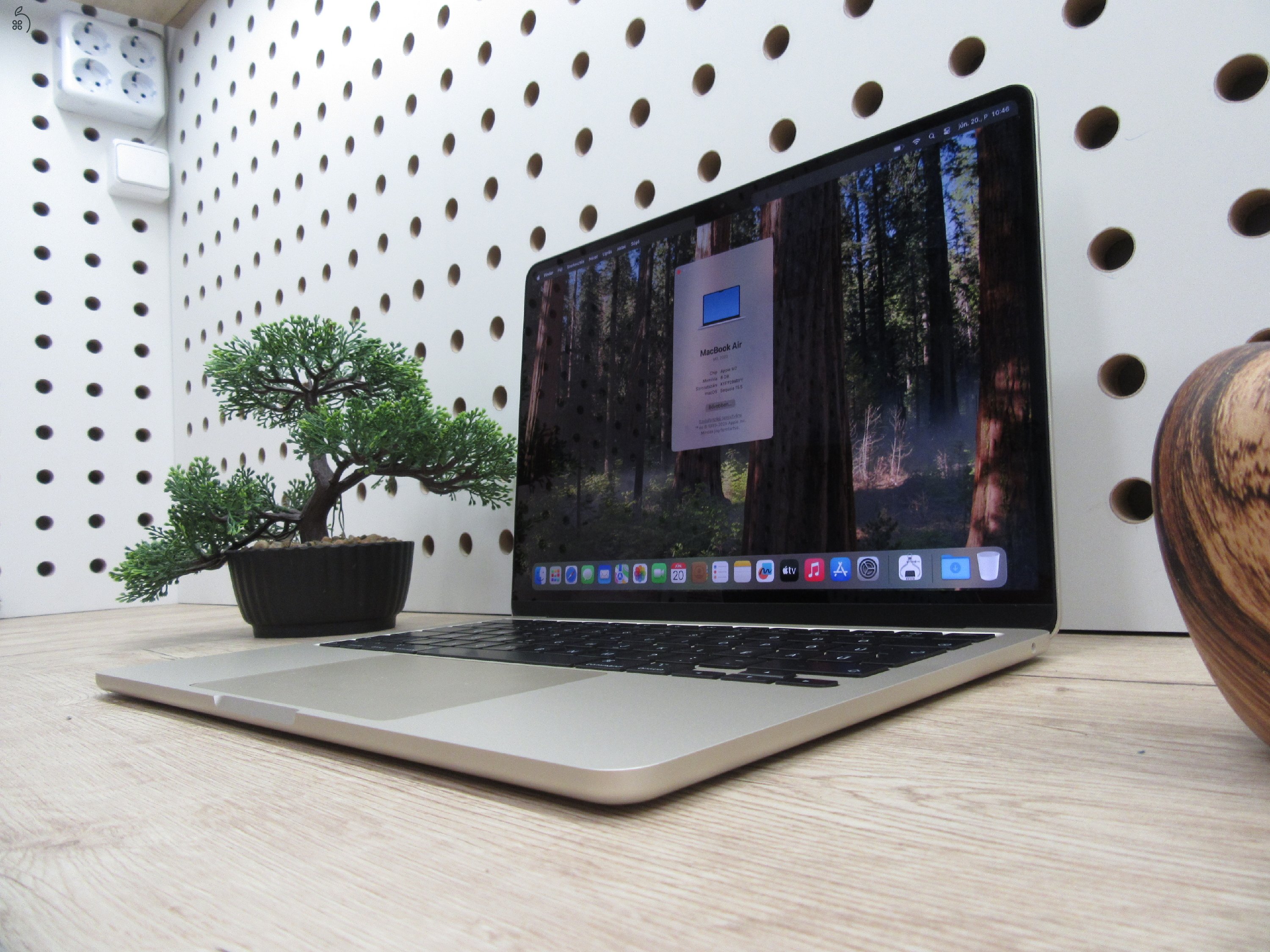 Apple Macbook Air 13 M2 - 2022 - Használt, karcmentes
