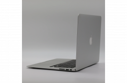 1 év garanciával! Felújított Apple Macbook AIR i5 2015 128 GB Silver