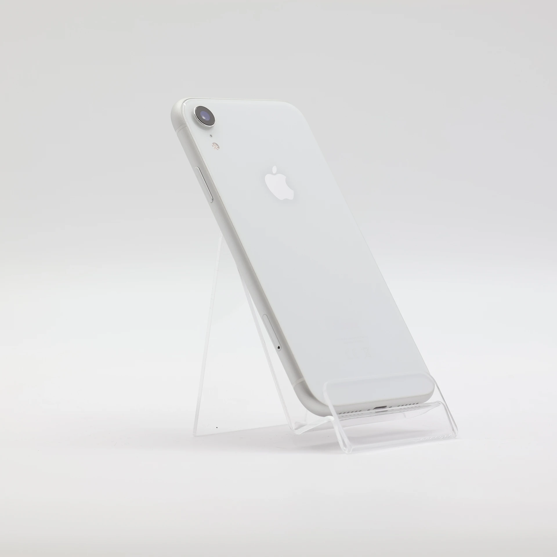 + Ajándékkal és 1 év garanciával! Felújított iPhone XR 128 GB White