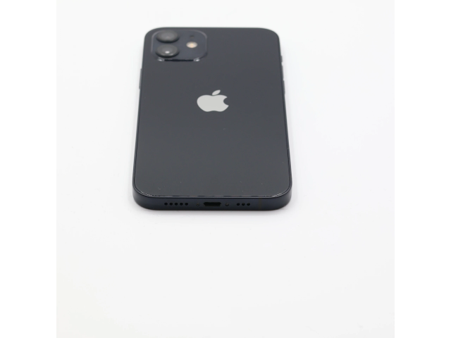 + Ajándékkal és 1 év garanciával! Felújított iPhone 12 128 GB Black