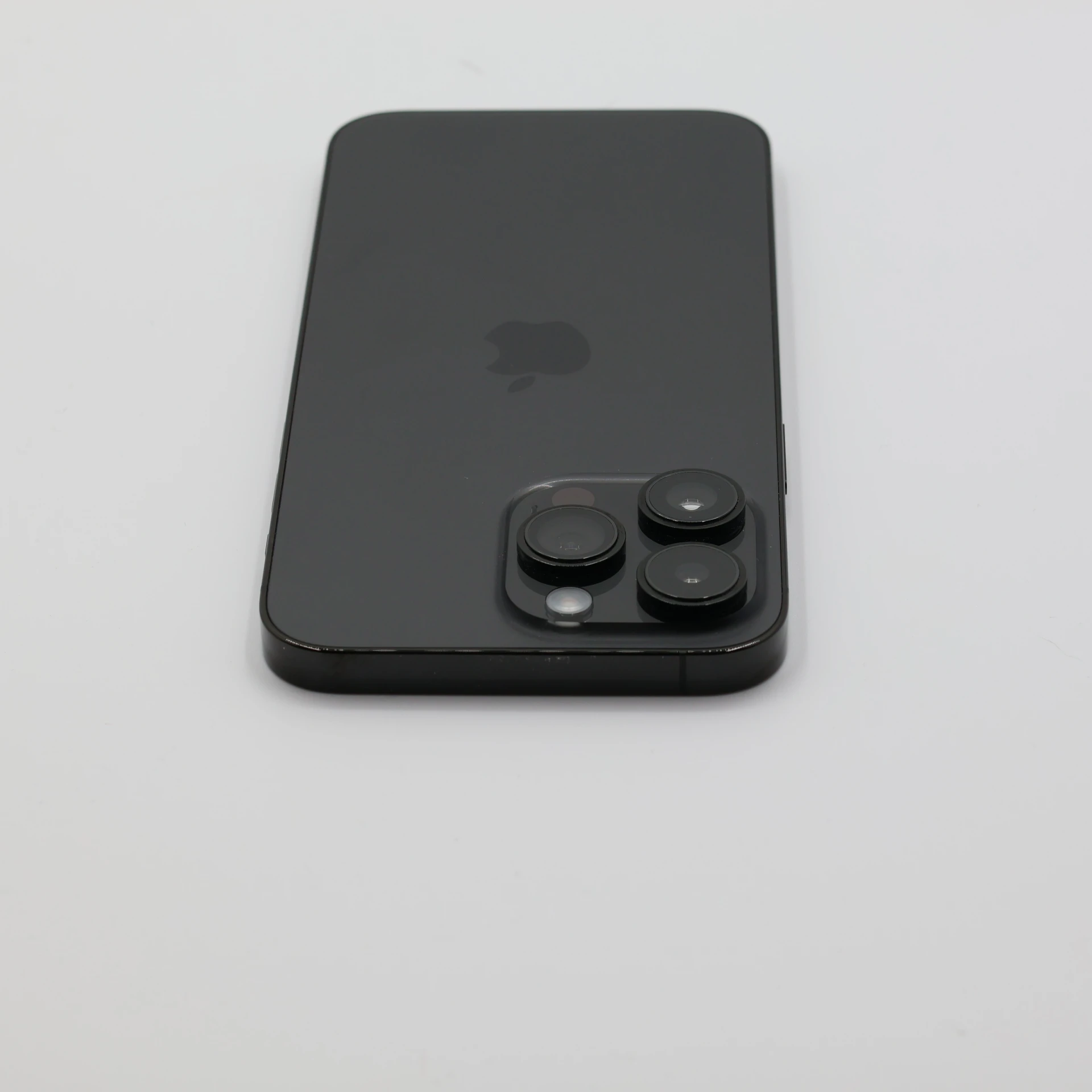 + Ajándékkal és 1 év garanciával! Felújított iPhone 14 Pro Max 128 GB Space Black