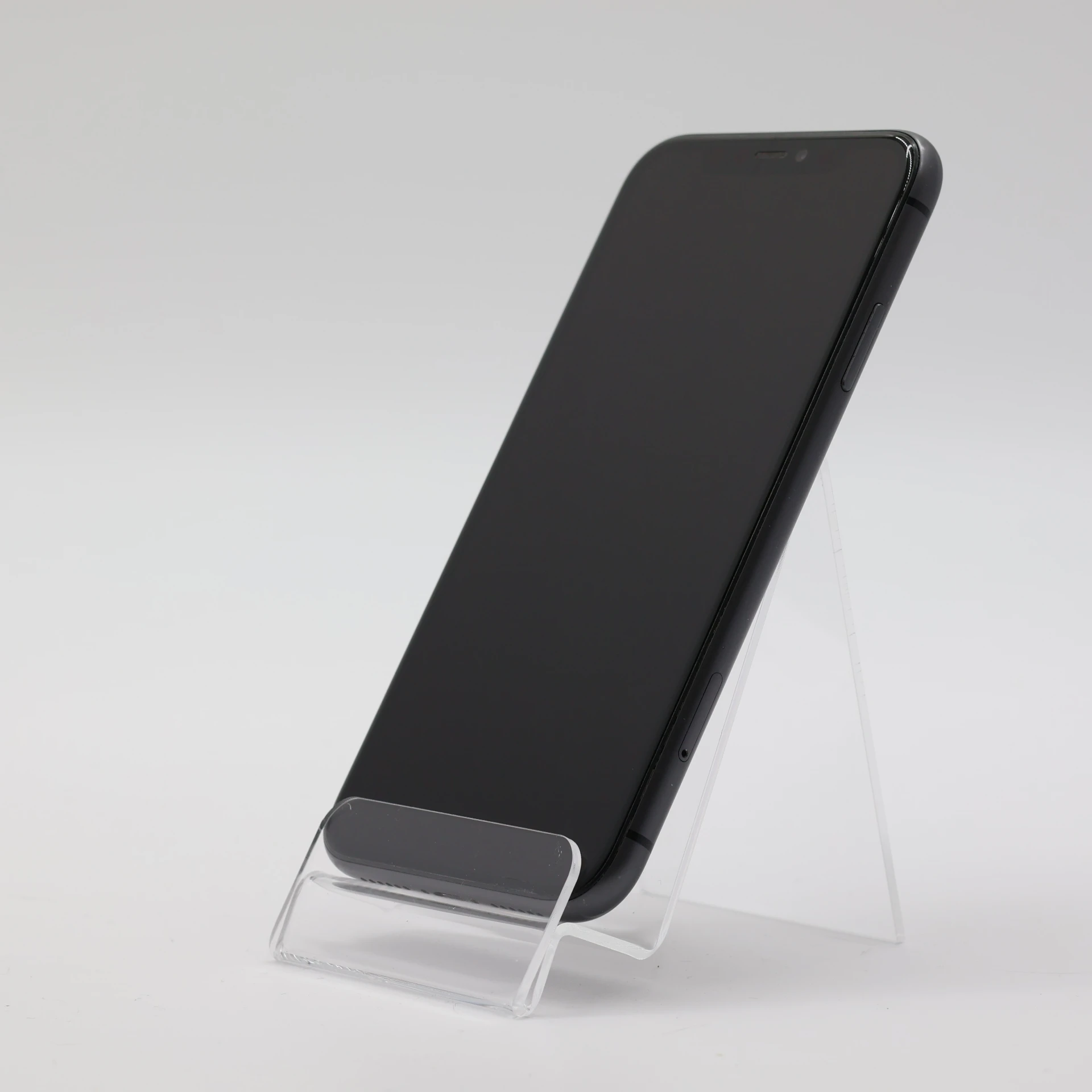 + Ajándékkal és 1 év garanciával! Felújított iPhone 11 64 GB Black