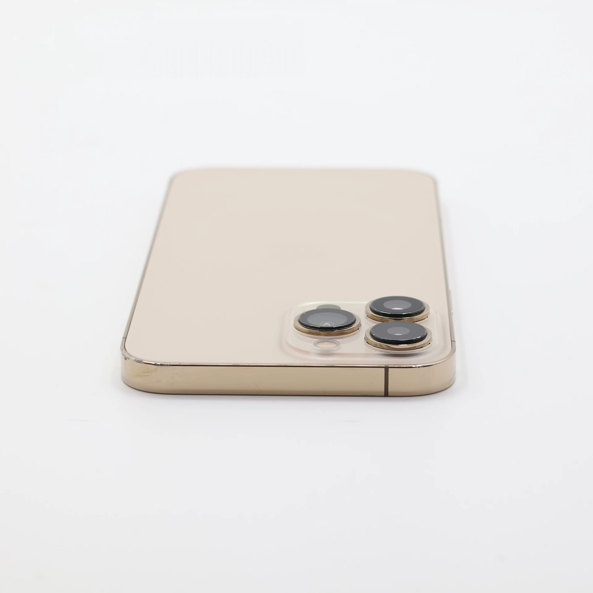 + Ajándékkal és 1 év garanciával! Felújított iPhone 13 Pro Max 128 GB Gold