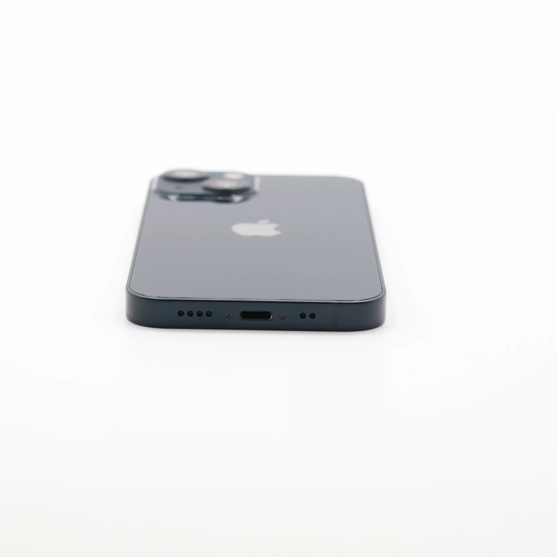 + Ajándékkal és 1 év garanciával! Felújított iPhone 13 Mini 256 GB Midnight
