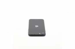 + Ajándékkal és 1 év garanciával! Felújított iPhone SE (2020) 128 GB Black